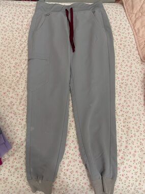 Figs Gray Jogger Sweatpants with Maroon Drawstring